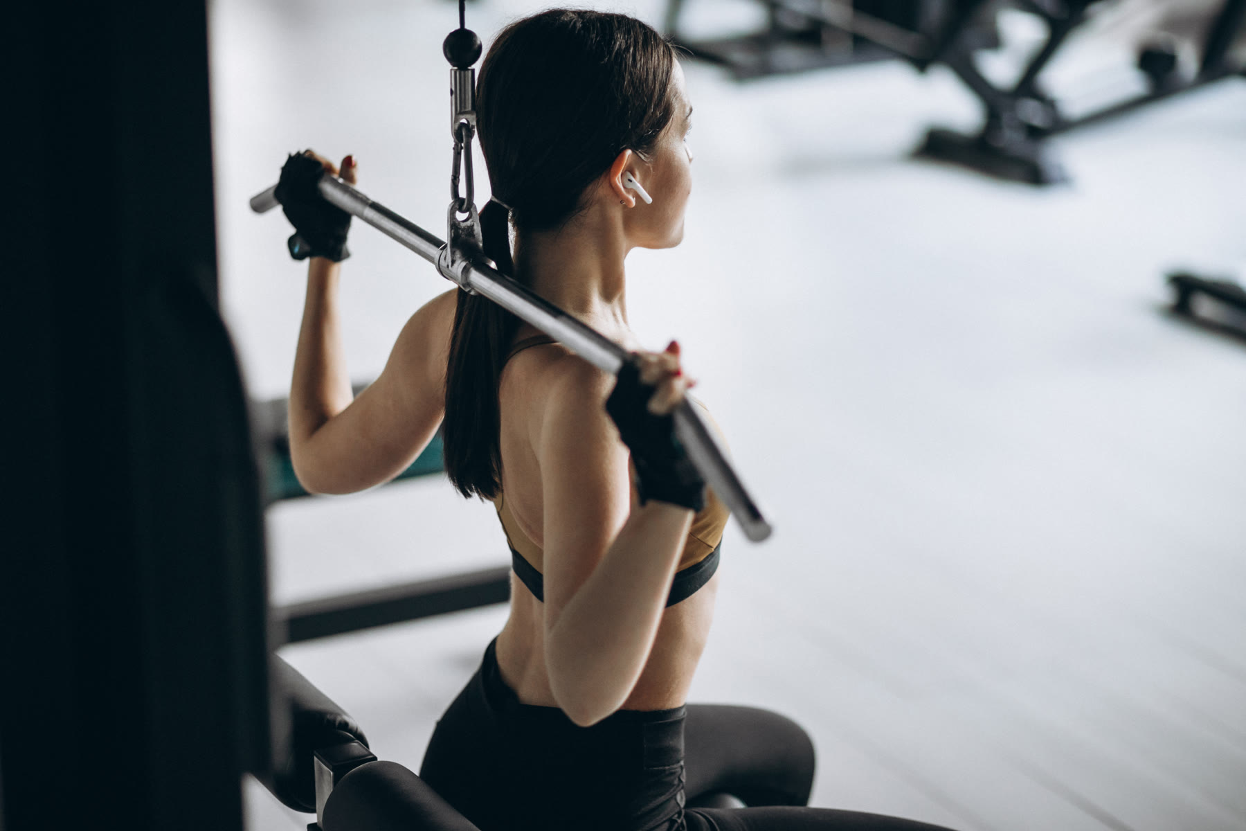 Gezieltes Rückentraining im Fitnessstudio